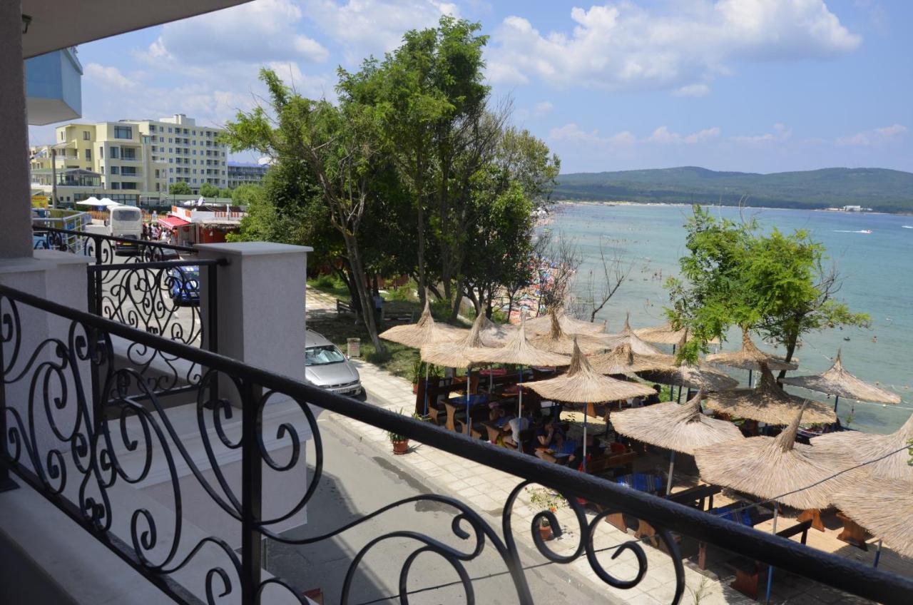 Ashram Hotel 普里莫尔斯科 外观 照片