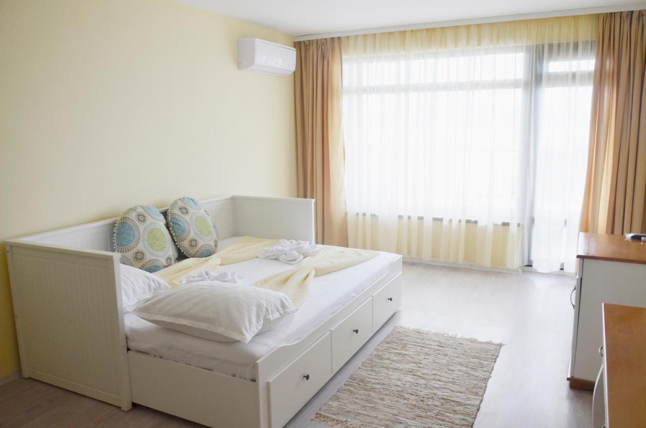 Ashram Hotel 普里莫尔斯科 外观 照片