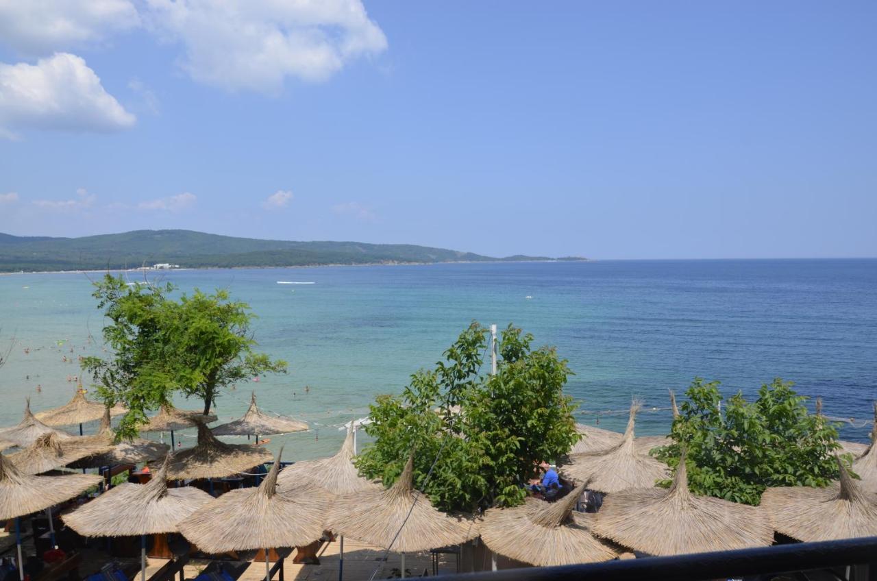 Ashram Hotel 普里莫尔斯科 外观 照片