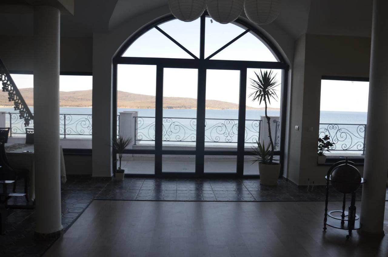 Ashram Hotel 普里莫尔斯科 外观 照片