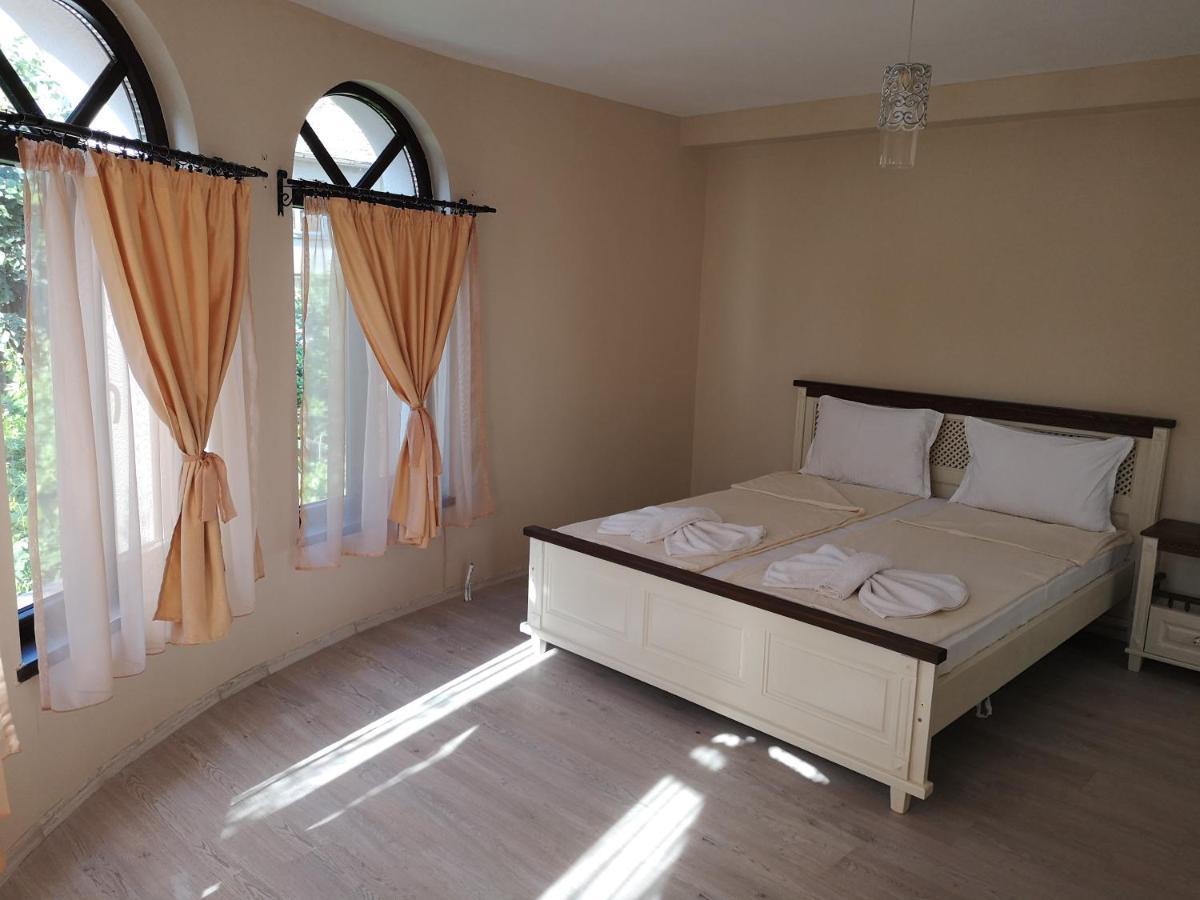 Ashram Hotel 普里莫尔斯科 外观 照片