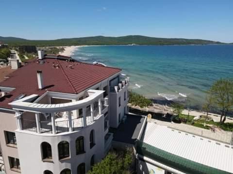 Ashram Hotel 普里莫尔斯科 外观 照片